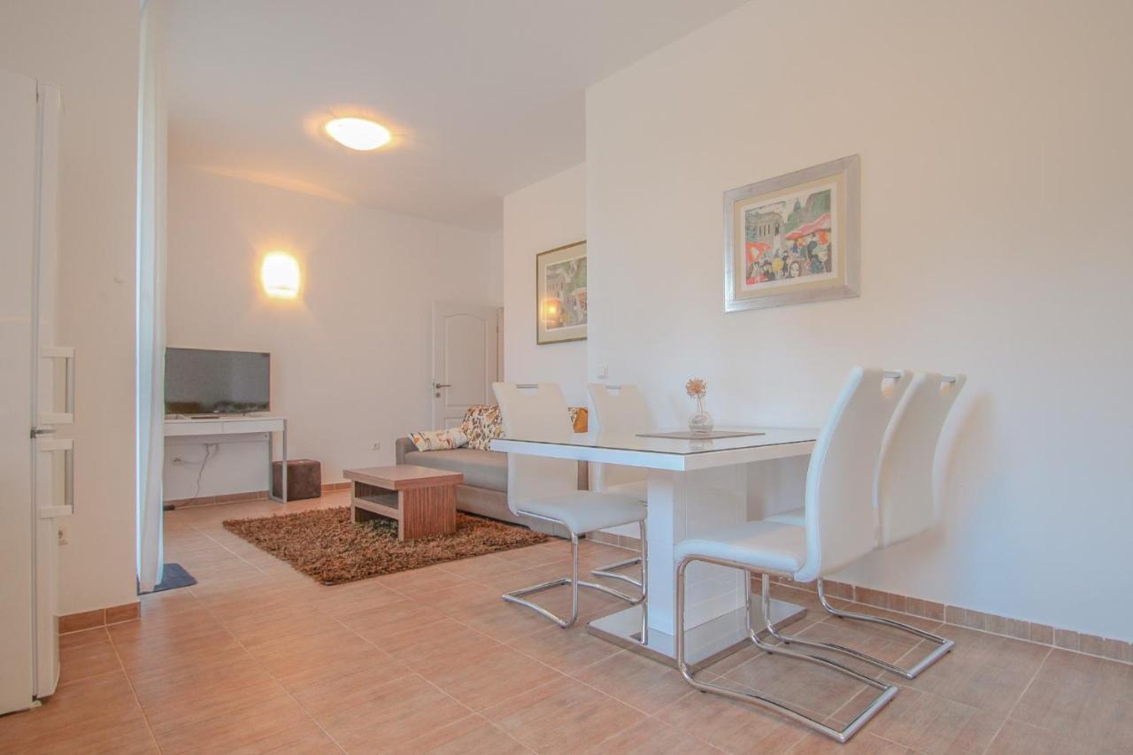 Ferienwohnung Lea Novigrad Istria Exterior foto