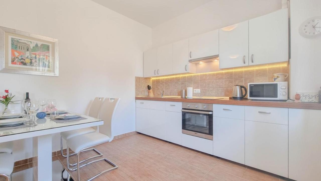 Ferienwohnung Lea Novigrad Istria Exterior foto