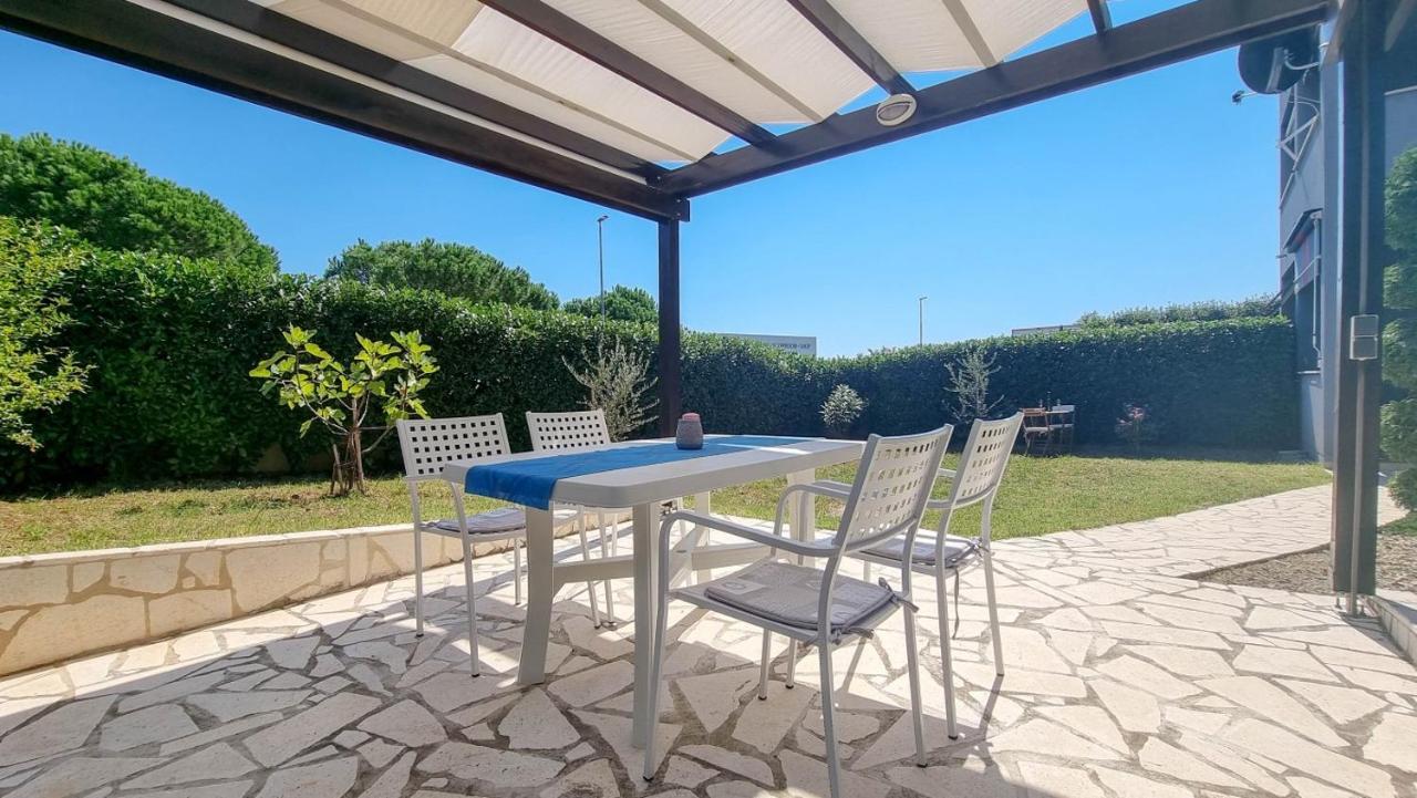 Ferienwohnung Lea Novigrad Istria Exterior foto