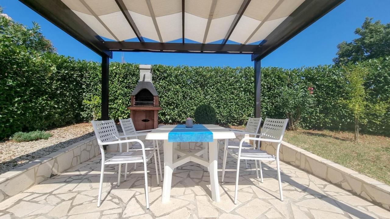 Ferienwohnung Lea Novigrad Istria Exterior foto