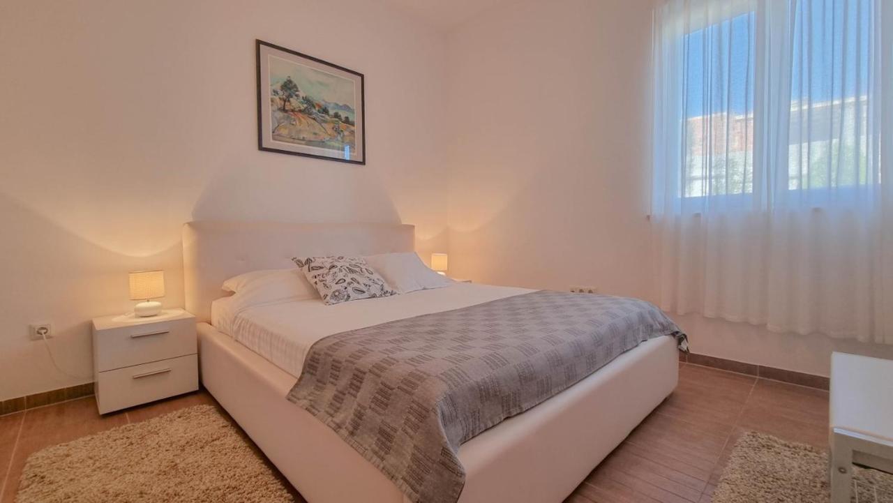 Ferienwohnung Lea Novigrad Istria Exterior foto